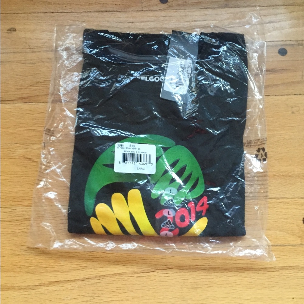 NWT SOCCER SHIRT